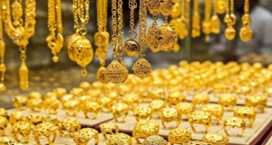 দেশের বাজারে স্বর্ণের দামে বড় ব্যবধানে পতন