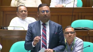 আওয়ামী লীগ নেতাকর্মীদের বিচারে সর্বোচ্চ ব্যবস্থা নেবে সরকার: পররাষ্ট্র প্রতিমন্ত্রী