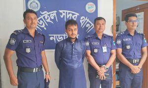 নড়াইলে মাদ্রাসায় ৬ ছাত্রকে বলাৎকারের অভিযোগে শিক্ষক গ্রেপ্তার