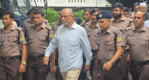 শাপলা চত্বরে গণহত্যা: ইনু-লতিফ সিদ্দিকীসহ ট্রাইব্যুনালে ১১ আসামি