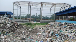 আট মাসের নির্মাণকাজ শেষ হয়নি সাড়ে চার বছরে