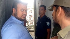 নামজারি-সংক্রান্ত প্রশ্ন করায় ক্ষুব্ধ এসি ল্যান্ড, আচমকা সাংবাদিকের বাড়িতে মাদকের অভিযান