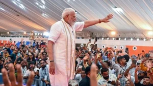ভুয়া পিএমও কর্মকর্তা সেজে মোদির অনুষ্ঠানস্থলে প্রবেশ, পিস্তলসহ আটক ২