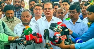 ১৭ বছরে দেশের প্রত্যেকটা খাতই ধ্বংসের শেষ প্রান্তে উপনীত হয়েছে: ত্রাণমন্ত্রী
