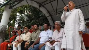বিএনপির প্রতিষ্ঠাবার্ষিকীর মঞ্চের প্রথম সারিতে মহিলা দলের বহিষ্কৃত নেত্রী