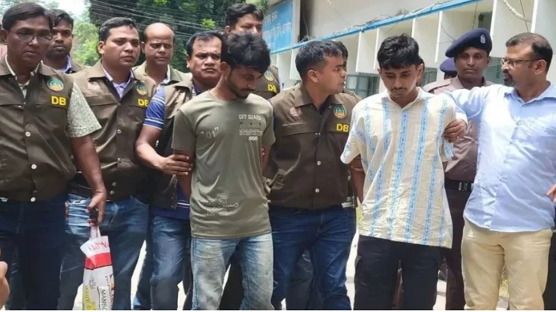 রংপুরে চার খুন হত্যার আগে-পরে ৮০ বার ফোনালাপ হয় আসামিদের: পুলিশ