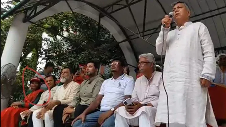 বিএনপির প্রতিষ্ঠাবার্ষিকীর মঞ্চের প্রথম সারিতে মহিলা দলের বহিষ্কৃত নেত্রী