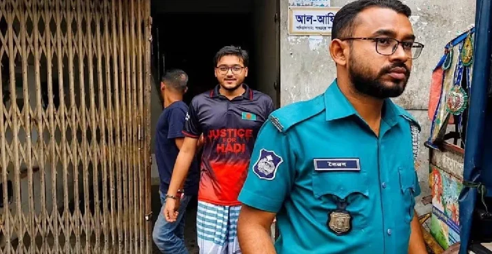 প্রধানমন্ত্রী ও সরকারকে গালিগালাজ করা সেই সিফাত কারাগারে