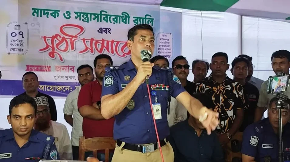 আমি ধরলে সন্ত্রাসীদের খবর আছে: এসপি মাসুদ আলম
