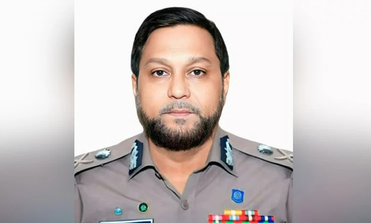 মানুষের নিরাপত্তা নিশ্চিতে পুলিশ দিন-রাত কাজ করছে: ডিএমপি কমিশনার
