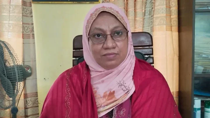 মৃত মায়ের সরকারি পাওনা তুলতে সন্তানের কাছে ঘুষ দাবি, শিক্ষা কর্মকর্তা বদলি