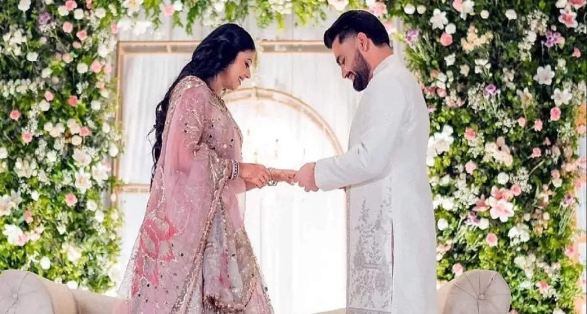 এমপির সঙ্গে ক্রিকেটারের বিয়ে