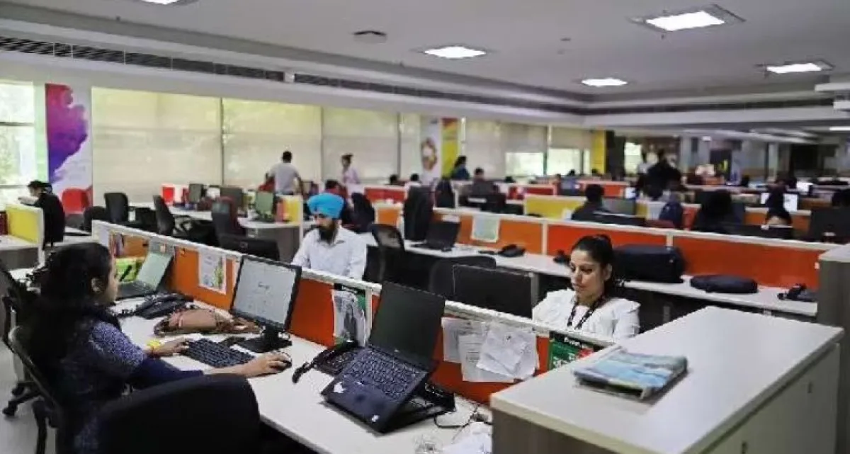 এই ৫ কথা কখনও শেয়ার করবেন না সহকর্মীর সাথে
