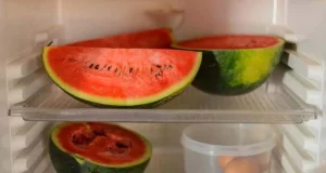 কখন কোন খাবার ফ্রিজে রাখবেন না