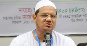 দাওয়াতি সফরে যুক্তরাষ্ট্রে গেছেন চরমোনাই পীর