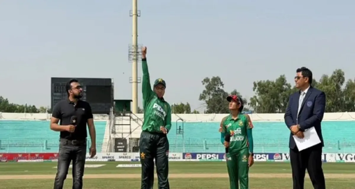 পাকিস্তানকে ৩০ রানে হারিয়ে দারুণ শুরু করল বাংলাদেশ