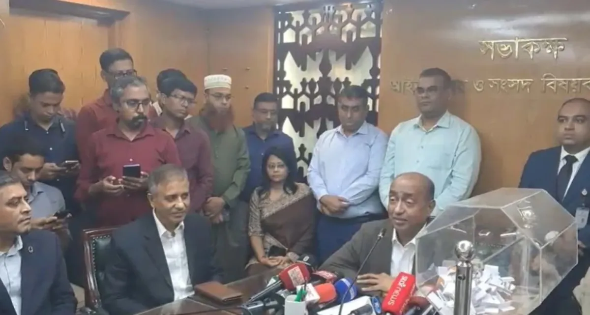 দুর্নীতি দূর করতে লটারির মাধ্যমে ১৮ সাব-রেজিস্ট্রার বদলি