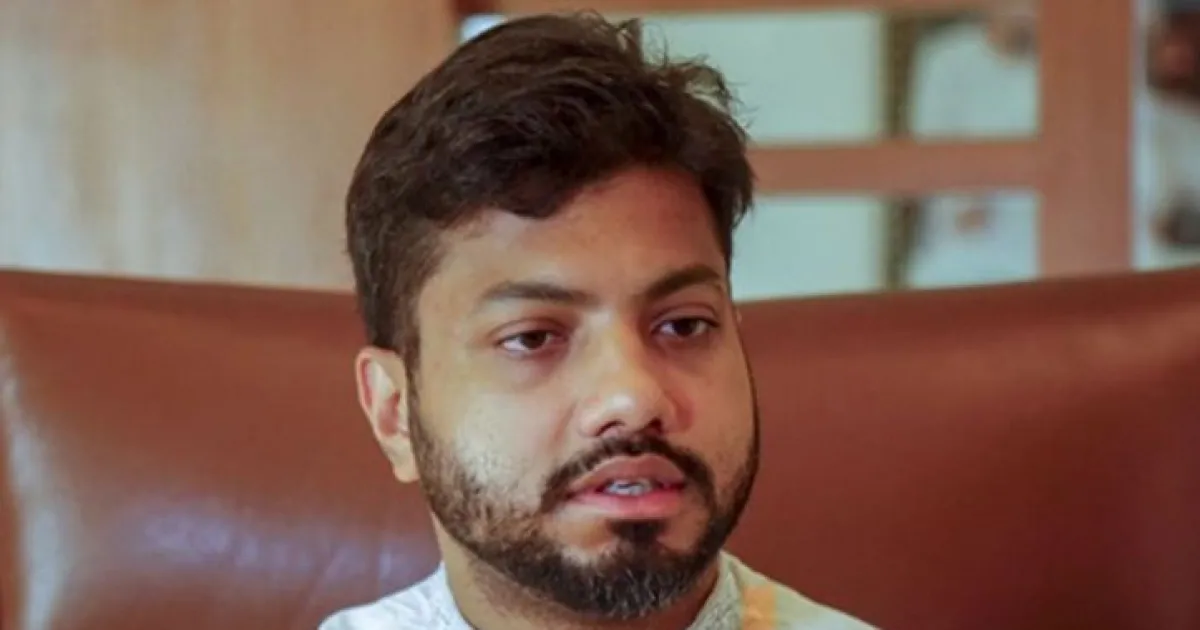 ইশরাক হোসেনের পদত্যাগপত্র গ্রহণ করেছেন রাষ্ট্রপতি